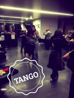 Initiation Au Tango Argentin