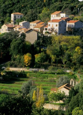 Rendez-vous en Pays d'Ajaccio - Village de Valle Di Mezzana